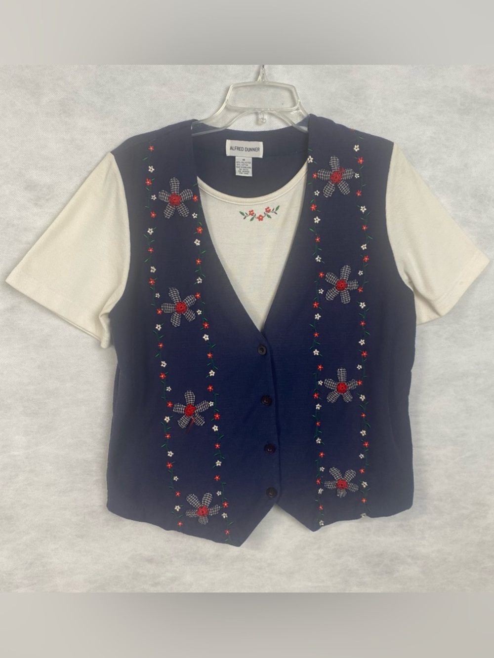 Alfred Dunner Shirt Women’s Medium Blue Layered Floral Flowers Short Sleeve Flaw